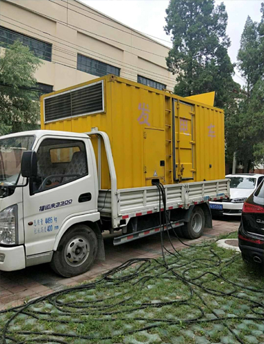 榆树发电车出租-柴油发电机组排烟系统设计要求及其考虑因素